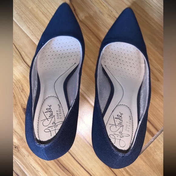 Life Stride Womens Navy Pumps - Picture 6 of 8